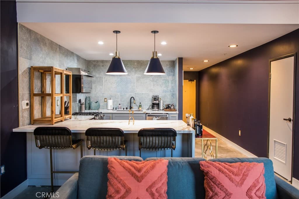 Commercial at 101 W Mission Boulevard 312, Pomona — photo 8 of 12