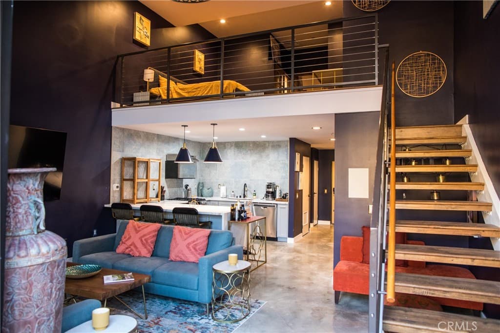 Commercial at 101 W Mission Boulevard 312, Pomona — photo 10 of 12