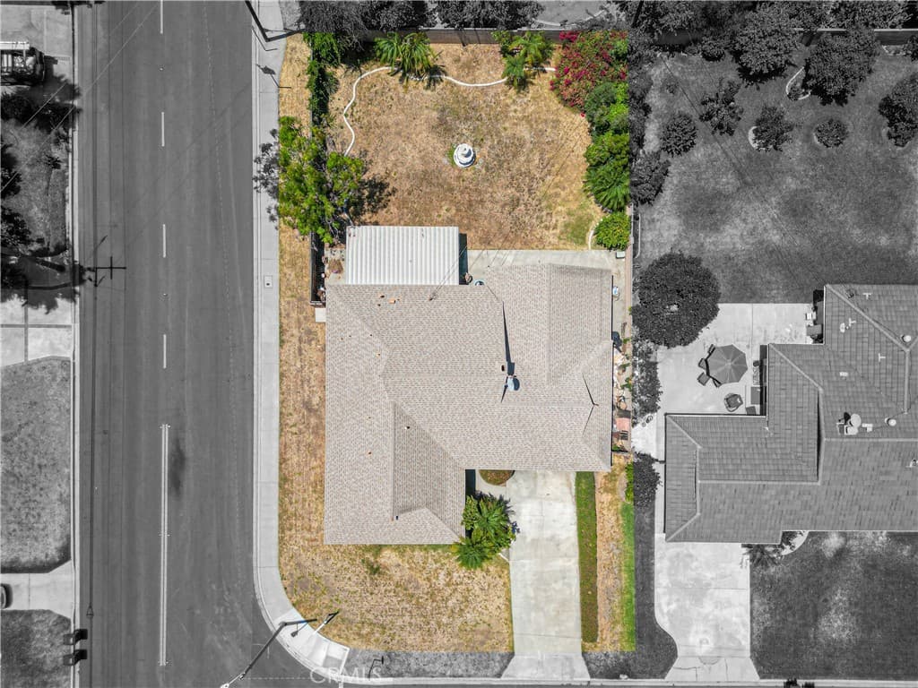 Home at 525 S Gretta Avenue, West Covina — photo 5 of 12