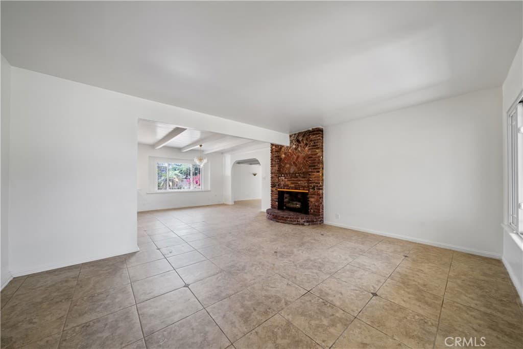 Home at 525 S Gretta Avenue, West Covina — photo 8 of 12