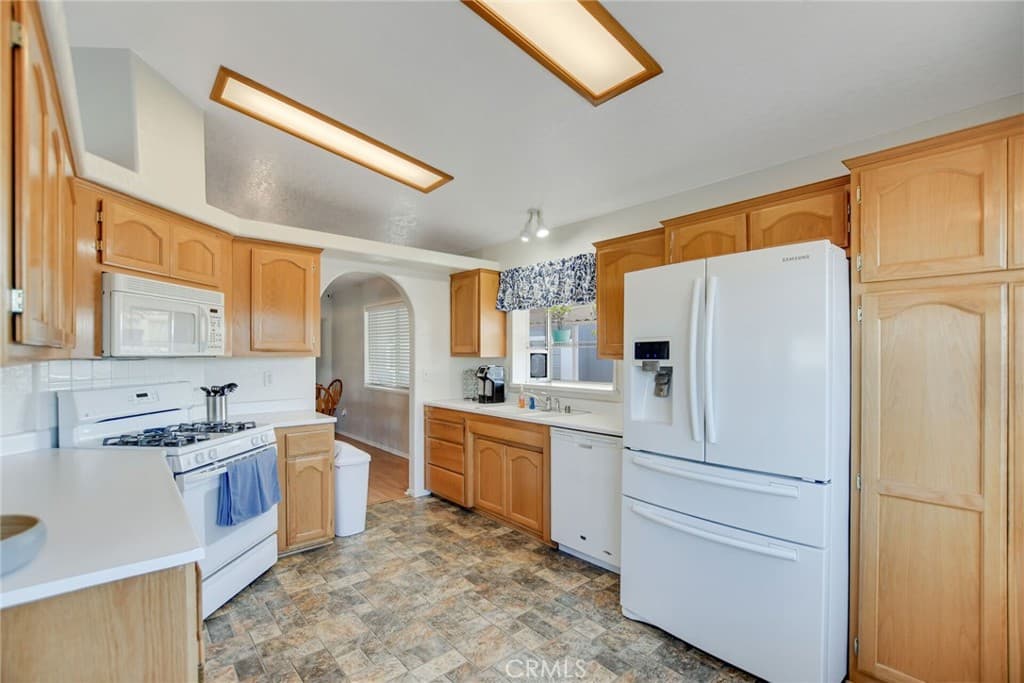 Home at 3530 Damien Avenue 184, La Verne — photo 11 of 12