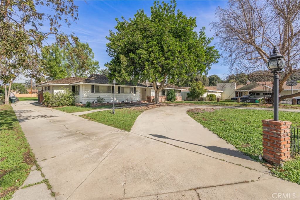 Home at 751 S Corrida, Covina — photo 1 of 12