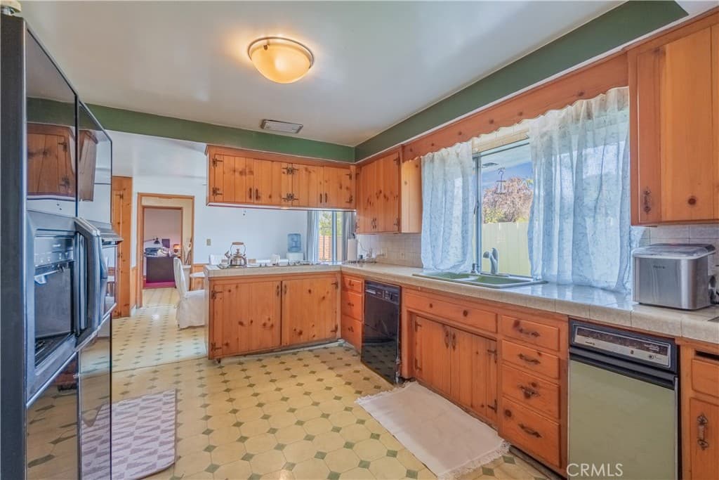 Home at 751 S Corrida, Covina — photo 12 of 12