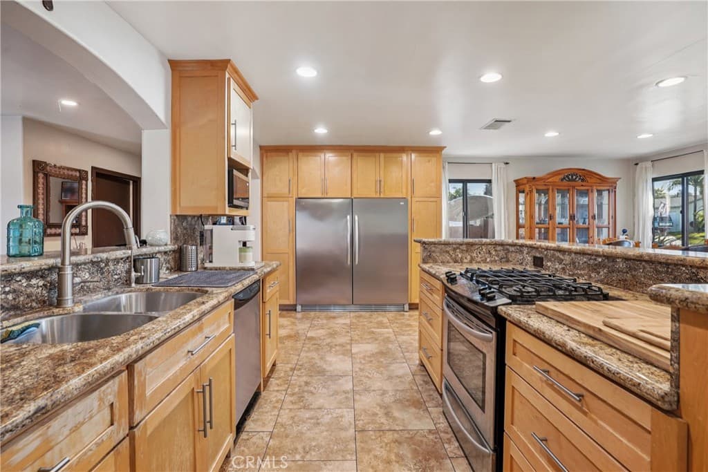 Home at 16559 Mcwood, La Puente — photo 7 of 12