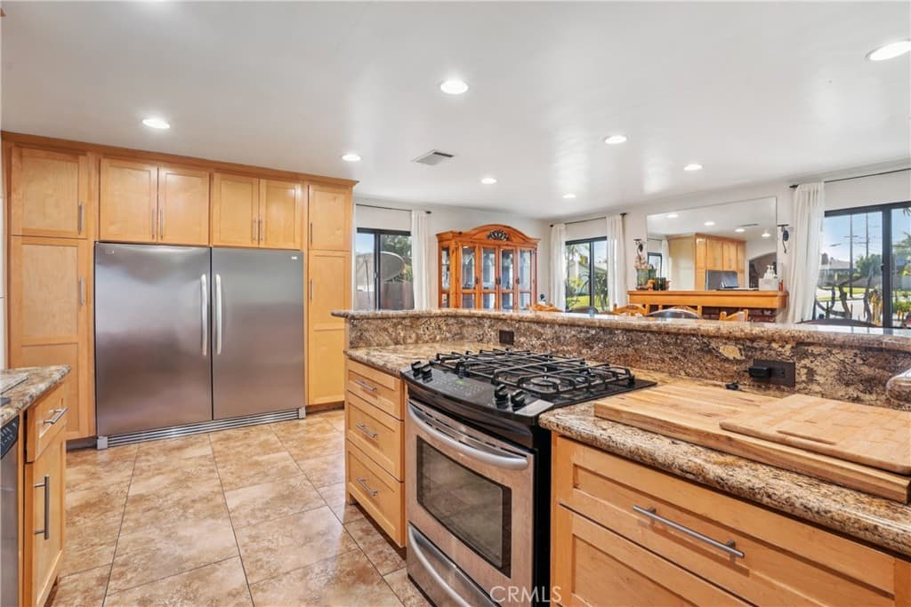 Home at 16559 Mcwood, La Puente — photo 8 of 12