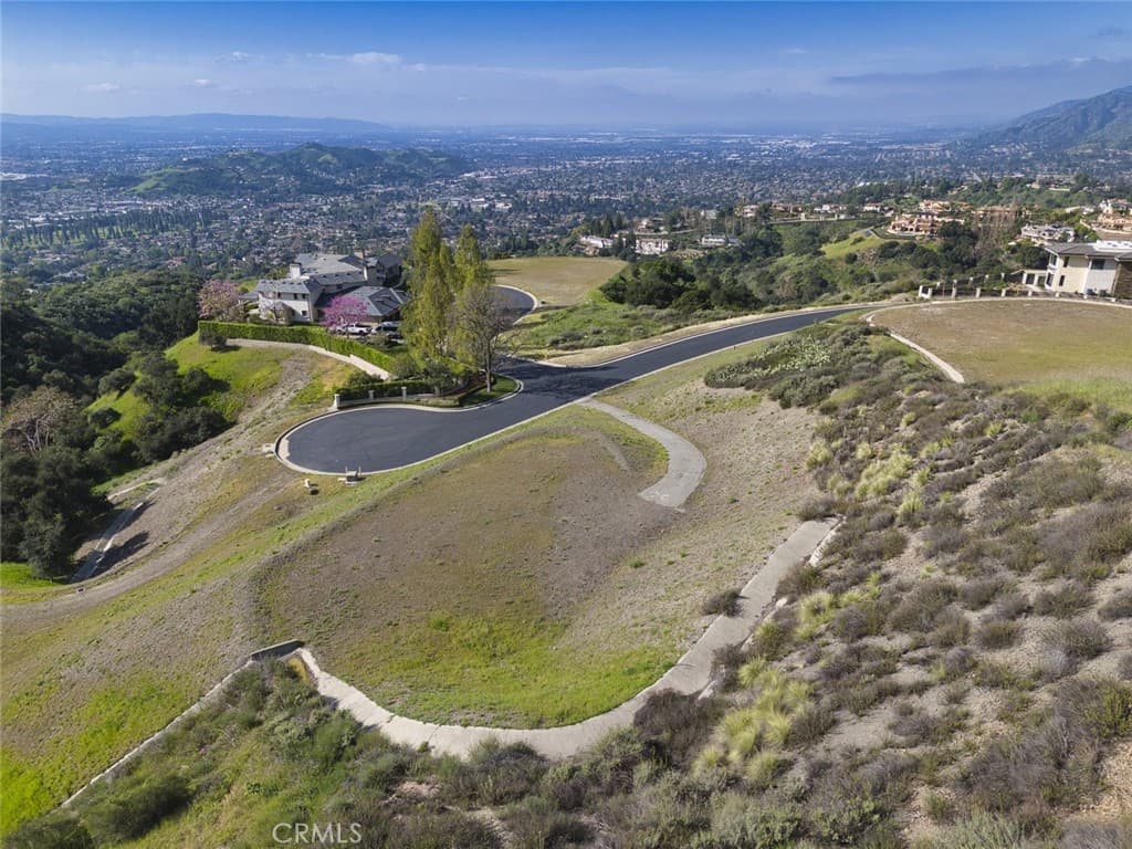 Home at 685 Gordon Highlands Road, Glendora — photo 3 of 12