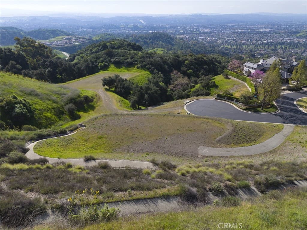 Home at 685 Gordon Highlands Road, Glendora — photo 10 of 12
