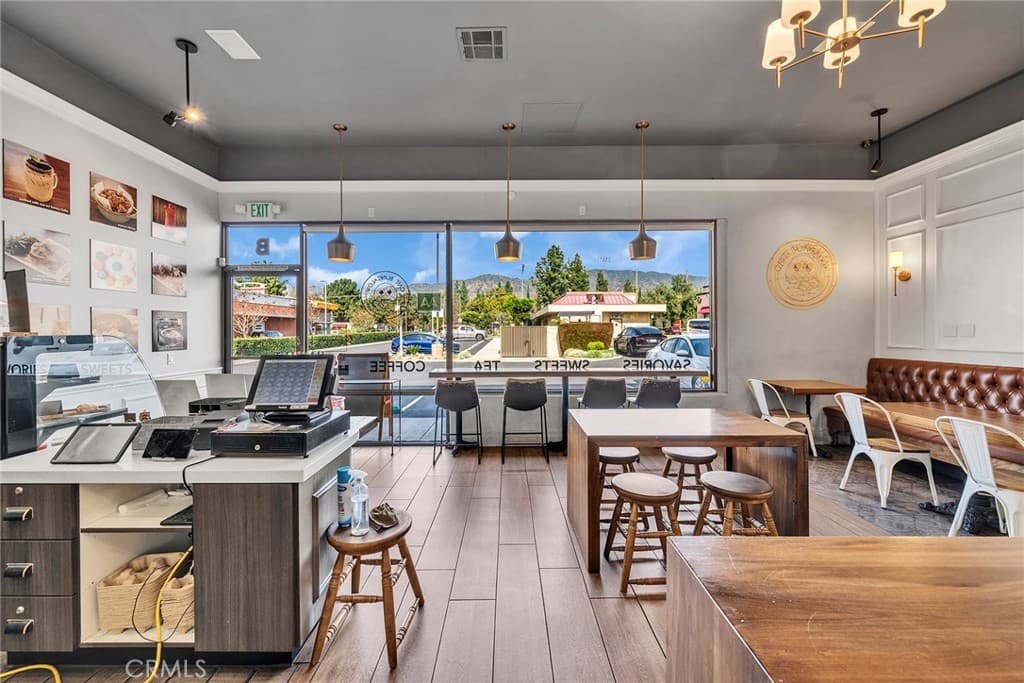 Home at 992 E Alosta Avenue B, Azusa — photo 12 of 12
