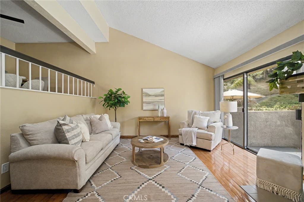 Condo at 3 Saddlewood, Pomona — photo 4 of 10