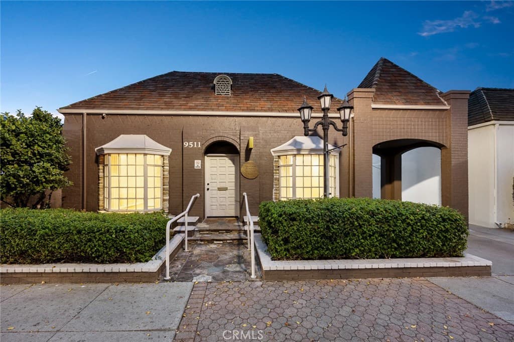 Home at 9511 Las Tunas, Temple City — photo 2 of 12