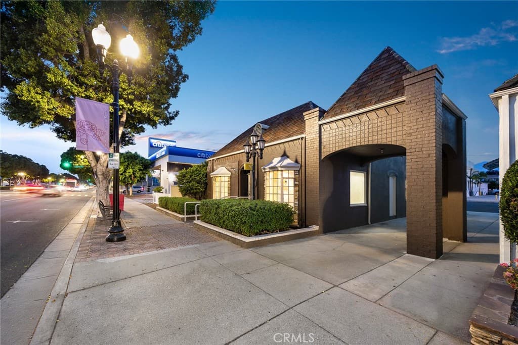 Home at 9511 Las Tunas, Temple City — photo 4 of 12