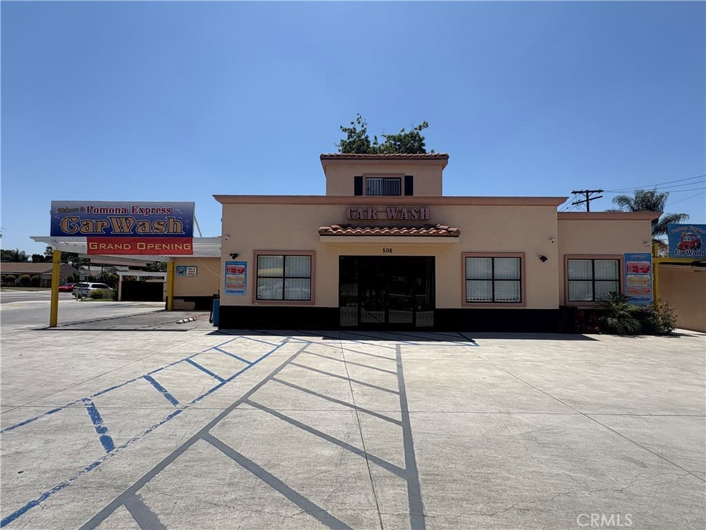 Commercial at 506 W Orange Grove Avenue, Pomona — photo 3 of 12