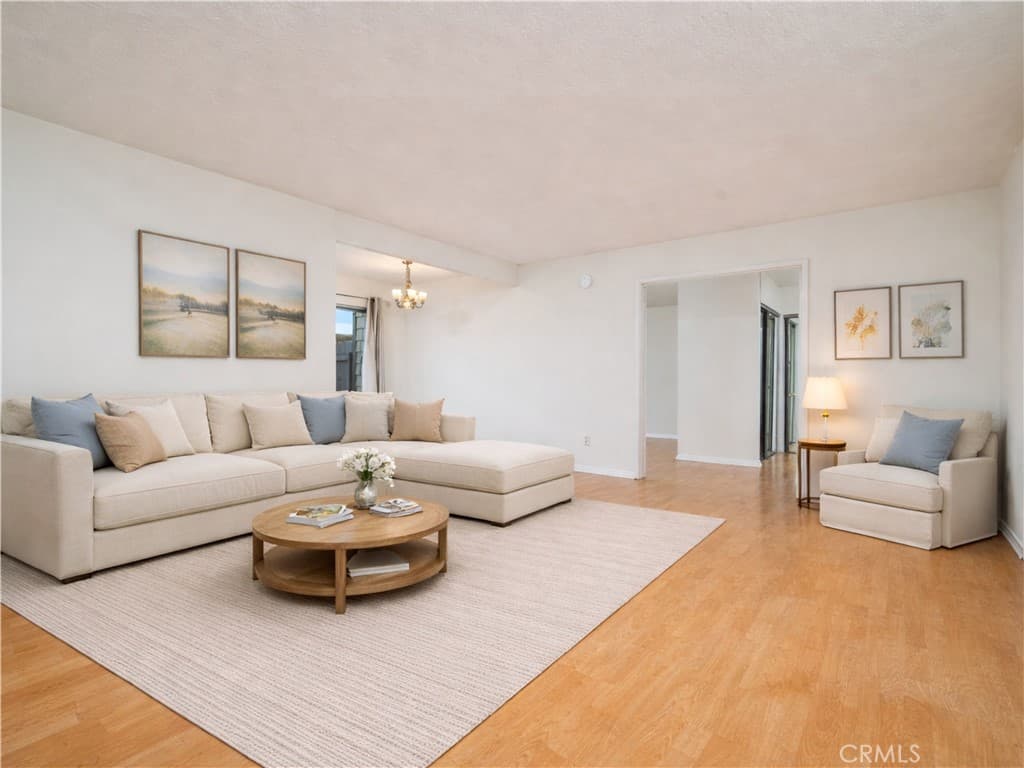 Condo at 960 E Bonita Avenue 91, Pomona — photo 5 of 12