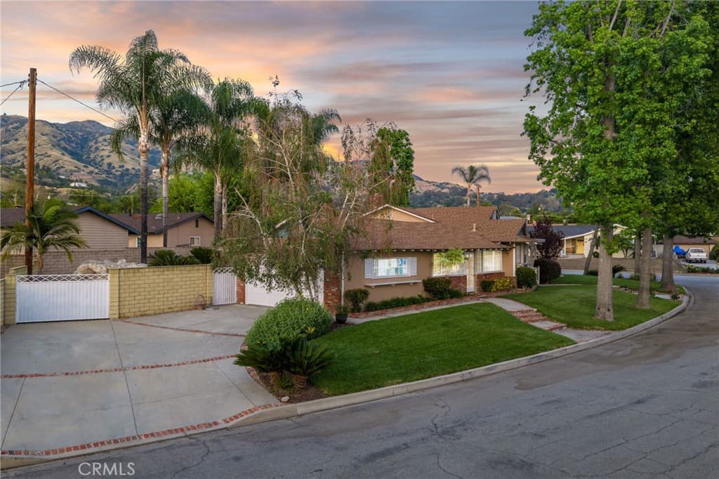 Home at 222 Wagonwheel, Glendora — photo 11 of 12