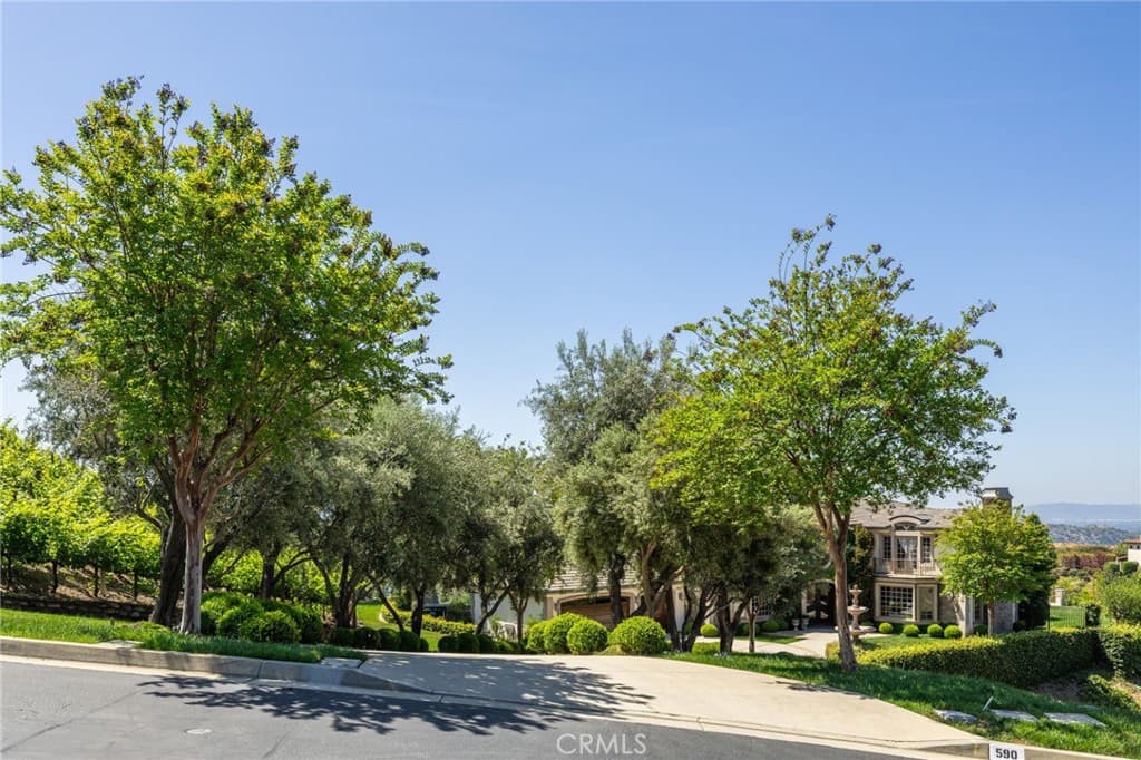 Home at 590 Gordon Highlands, Glendora — photo 8 of 12
