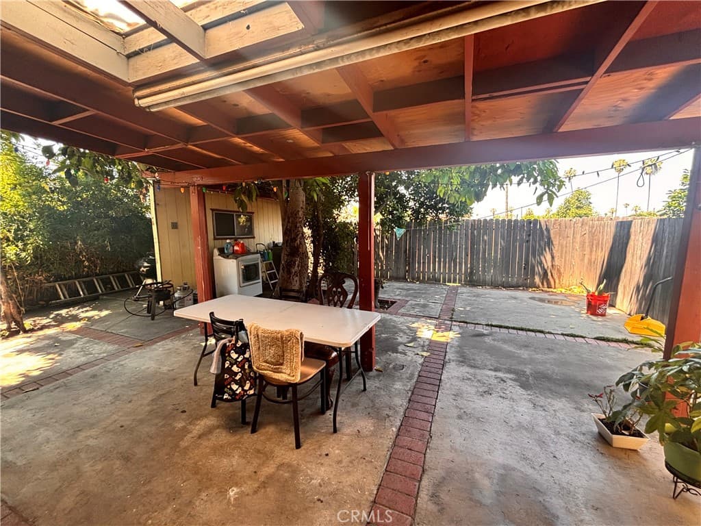 Home at 5703 N Rockvale, Azusa — photo 5 of 7