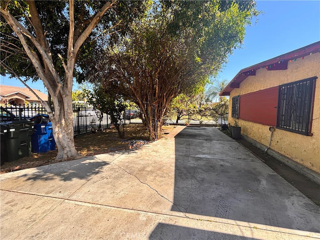 Home at 5703 N Rockvale, Azusa — photo 7 of 7