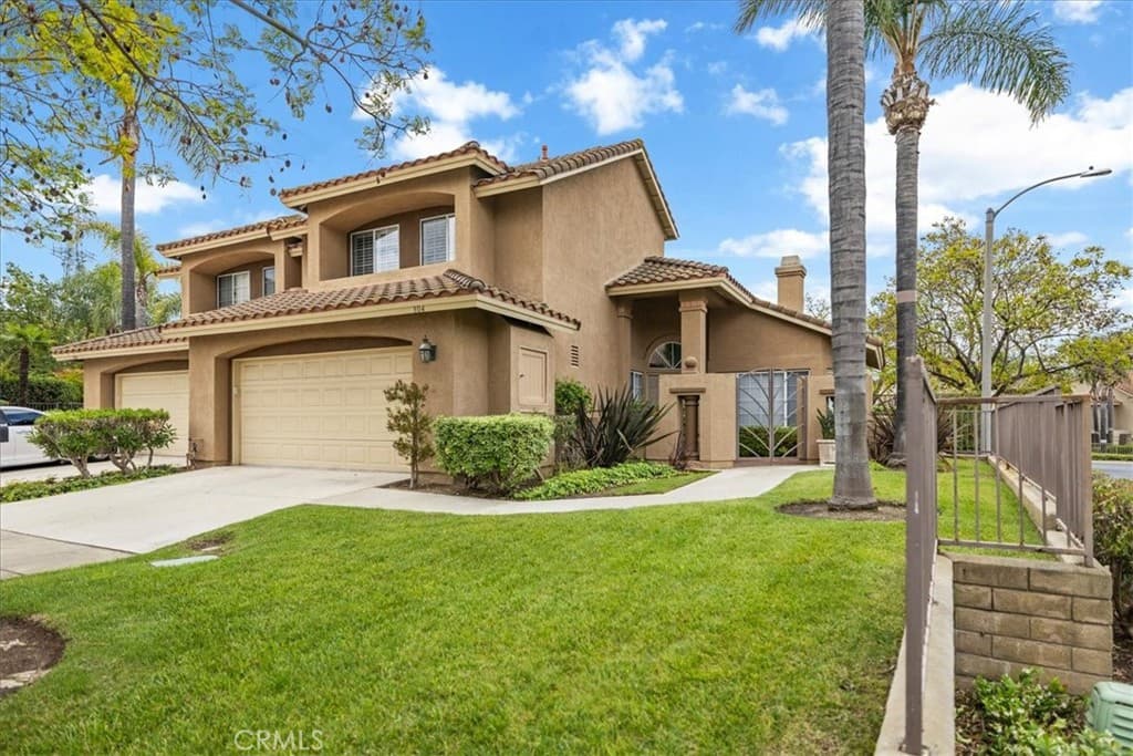 Home at 304 Calle Moreno, San Dimas — photo 5 of 12
