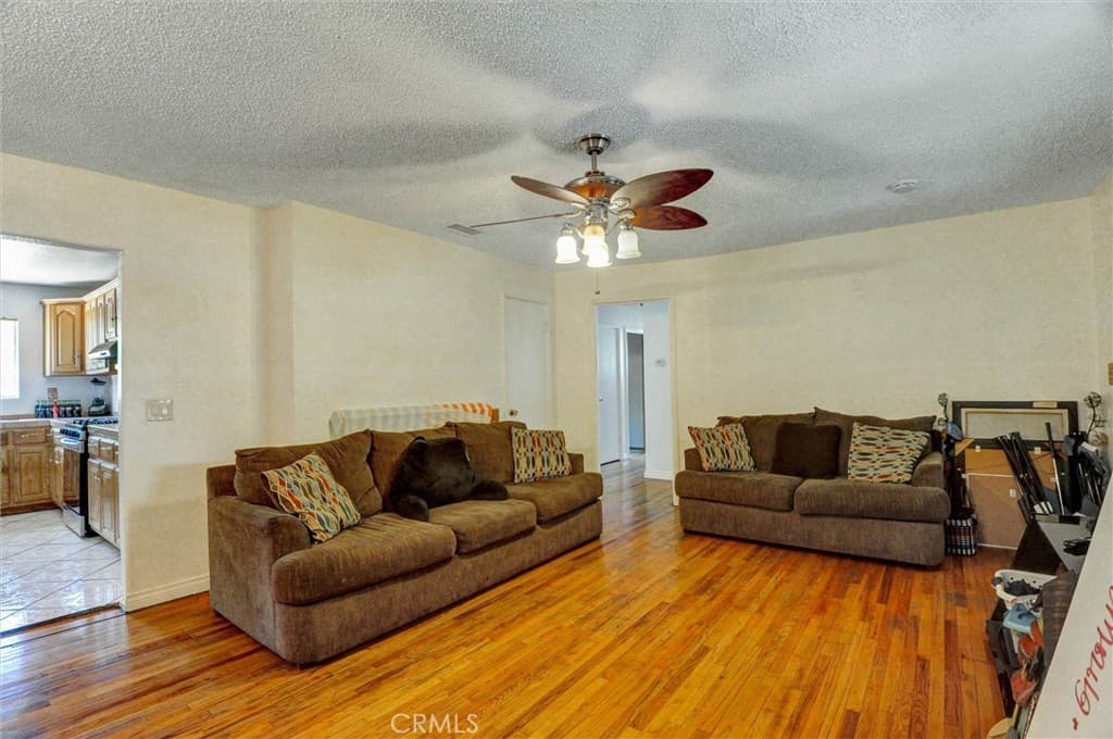 Home at 1887 Waters Avenue, Pomona — photo 7 of 12