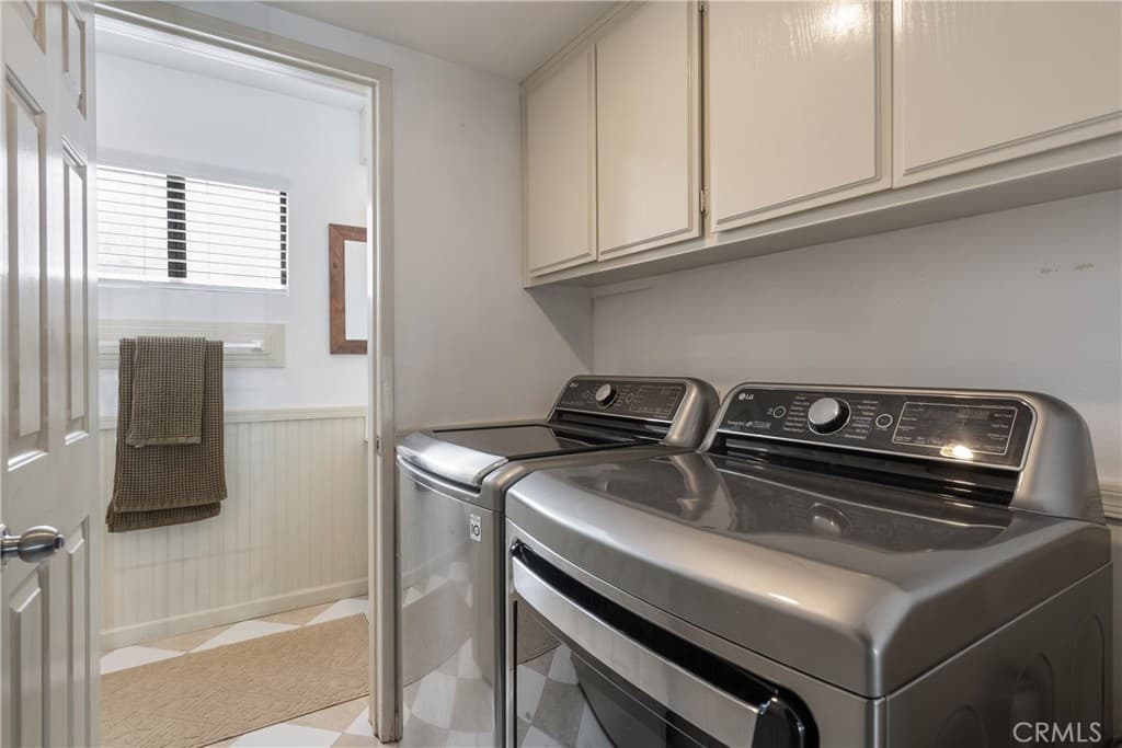 Home at 304 S Minnesota, Glendora — photo 10 of 12