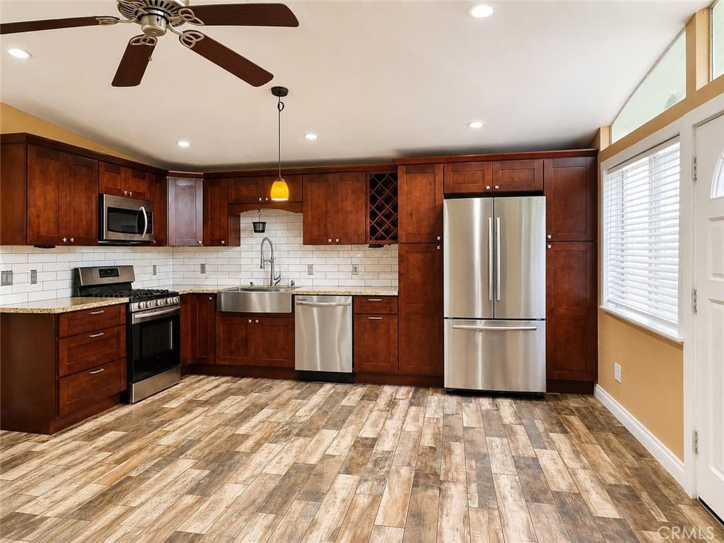 Home at 1252 E Walnut, Glendora — photo 3 of 12