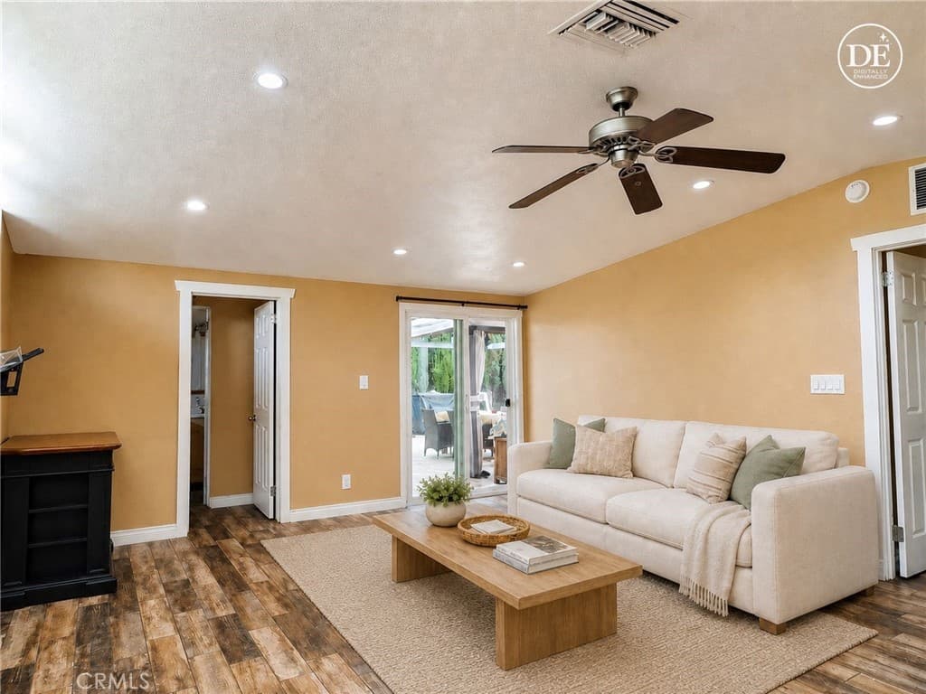 Home at 1252 E Walnut, Glendora — photo 6 of 12