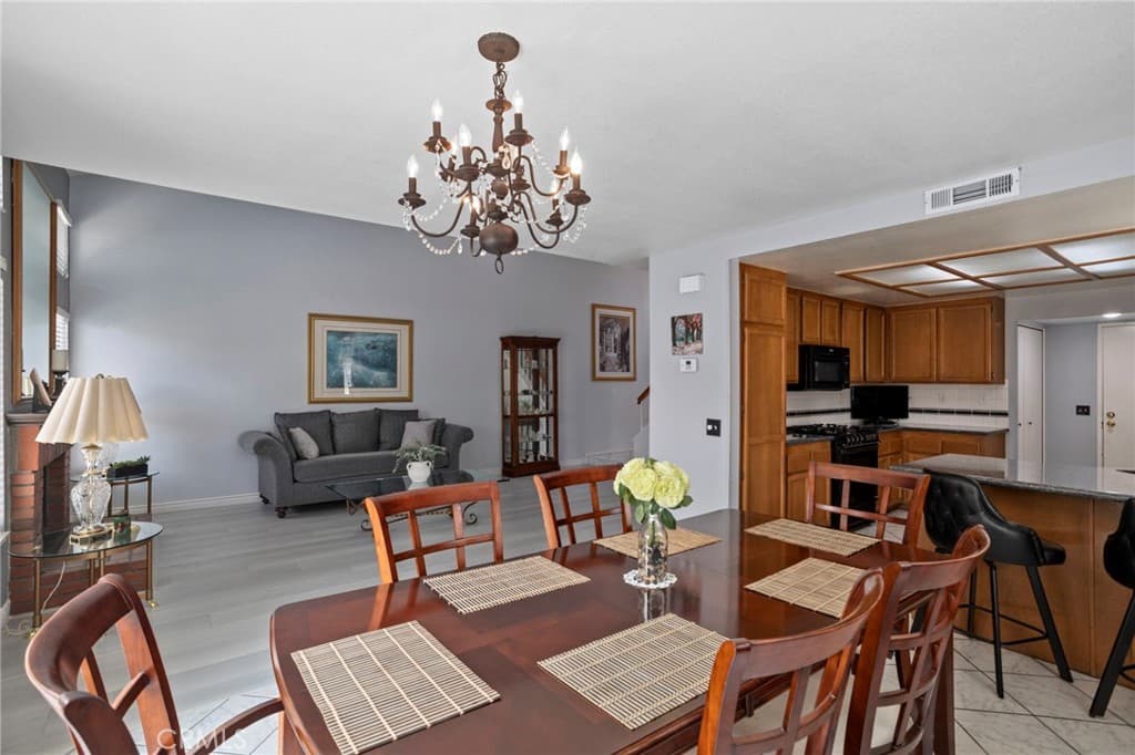 Townhouse at 1921 Cobblefield, Glendora — photo 7 of 12