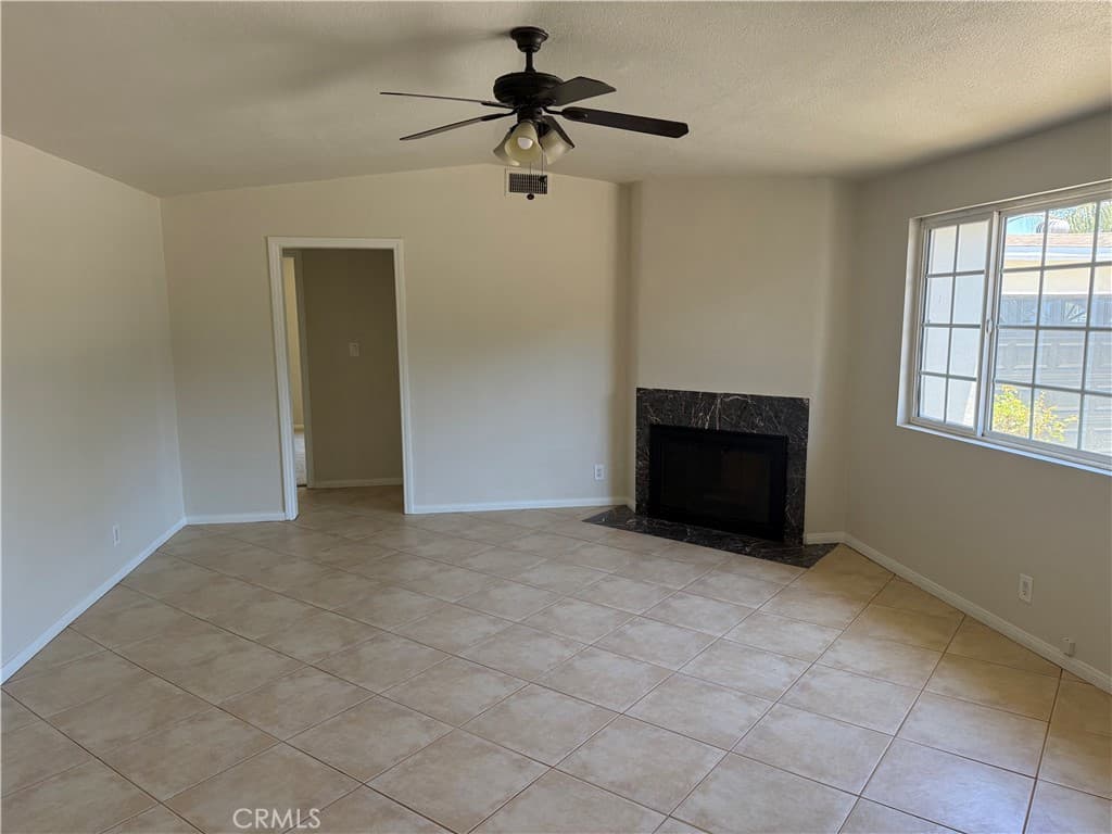 Home at 201 Bryn Mawr, Claremont — photo 6 of 12