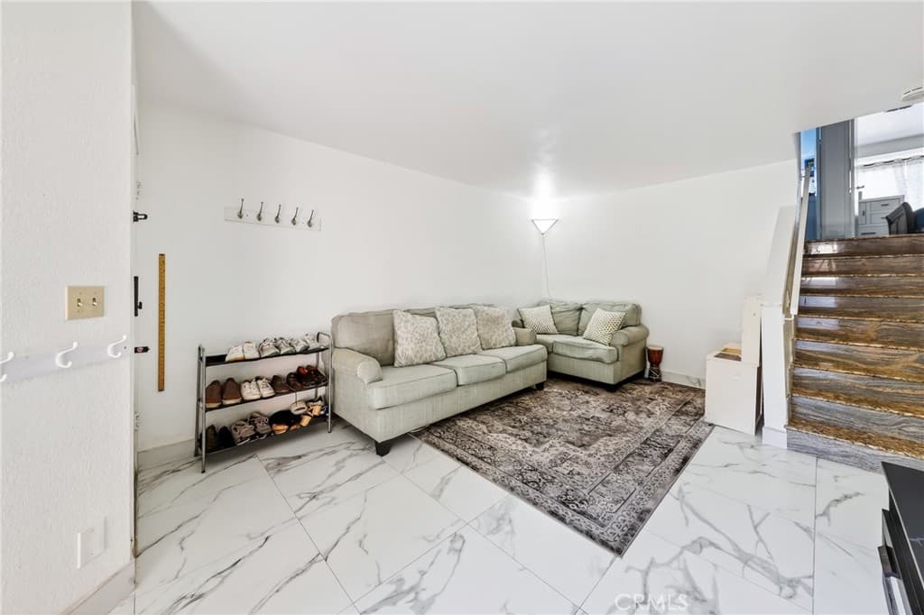 Condo at 4304 Walnut 11, Baldwin Park — photo 3 of 12