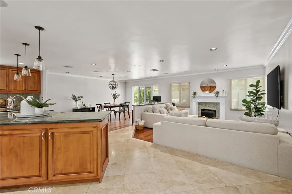 Home at 518 Converse, Claremont — photo 4 of 12