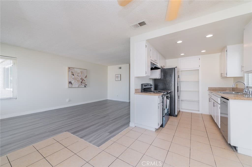 Condo at 16920 Colchester Way, Hacienda Heights — photo 12 of 12