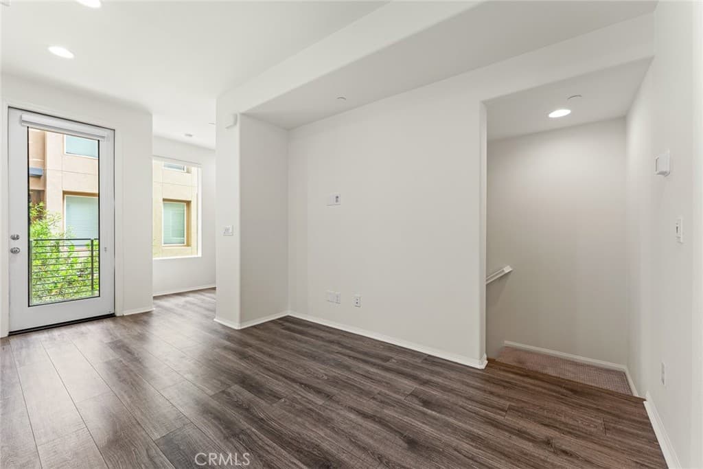 Townhouse at 422 W Route 66 47, Glendora — photo 11 of 12