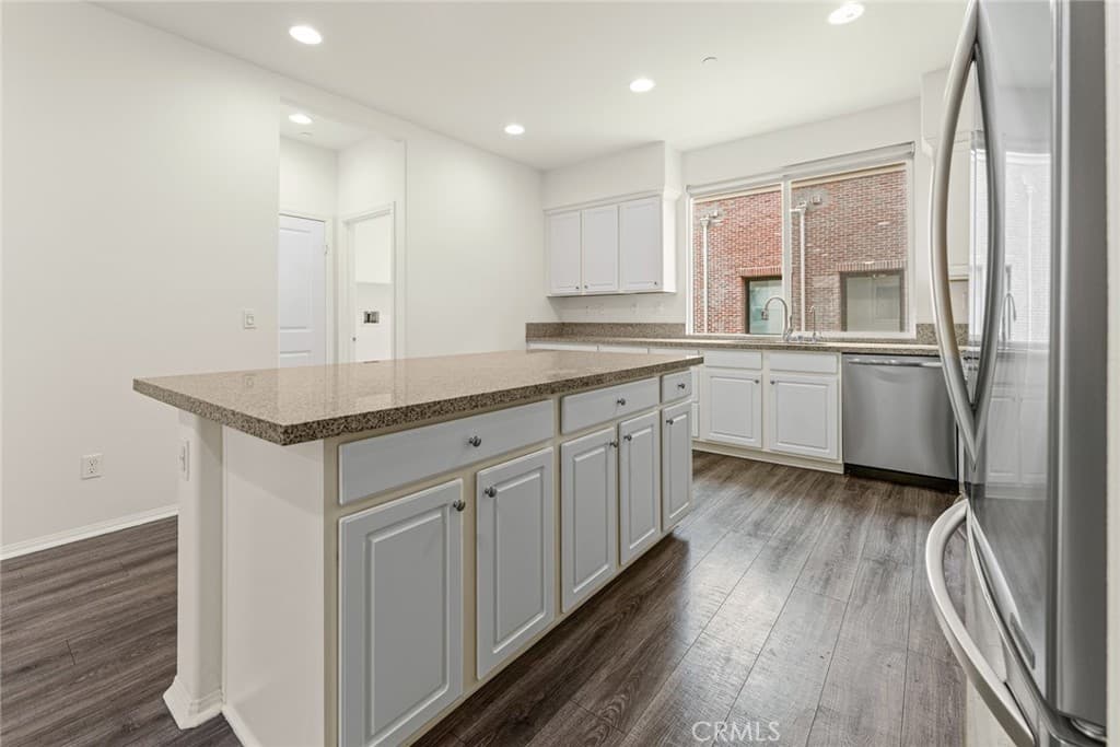 Townhouse at 422 W Route 66 47, Glendora — photo 12 of 12