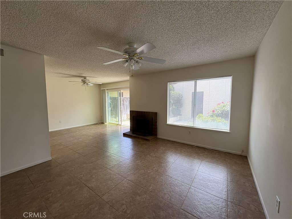 Townhouse at 1251 Bonnie Glen, San Dimas — photo 6 of 12