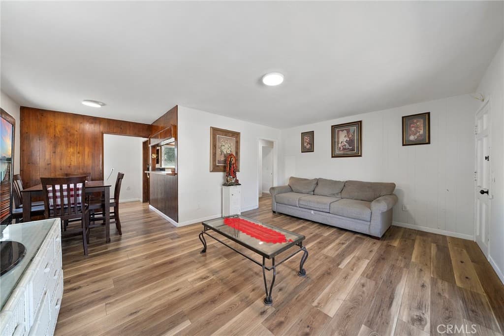 Home at 543 N Angeleno Avenue, Azusa — photo 5 of 12