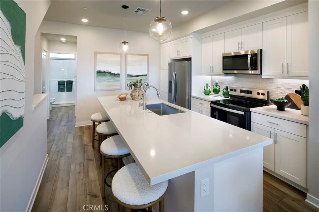 Townhouse at 3131 Santa Anita Avenue B, El Monte — photo 6 of 12