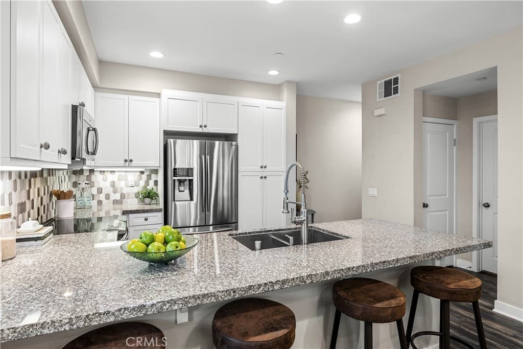 Townhouse at 619 West Foothill Boulevard 50, Glendora — photo 10 of 12