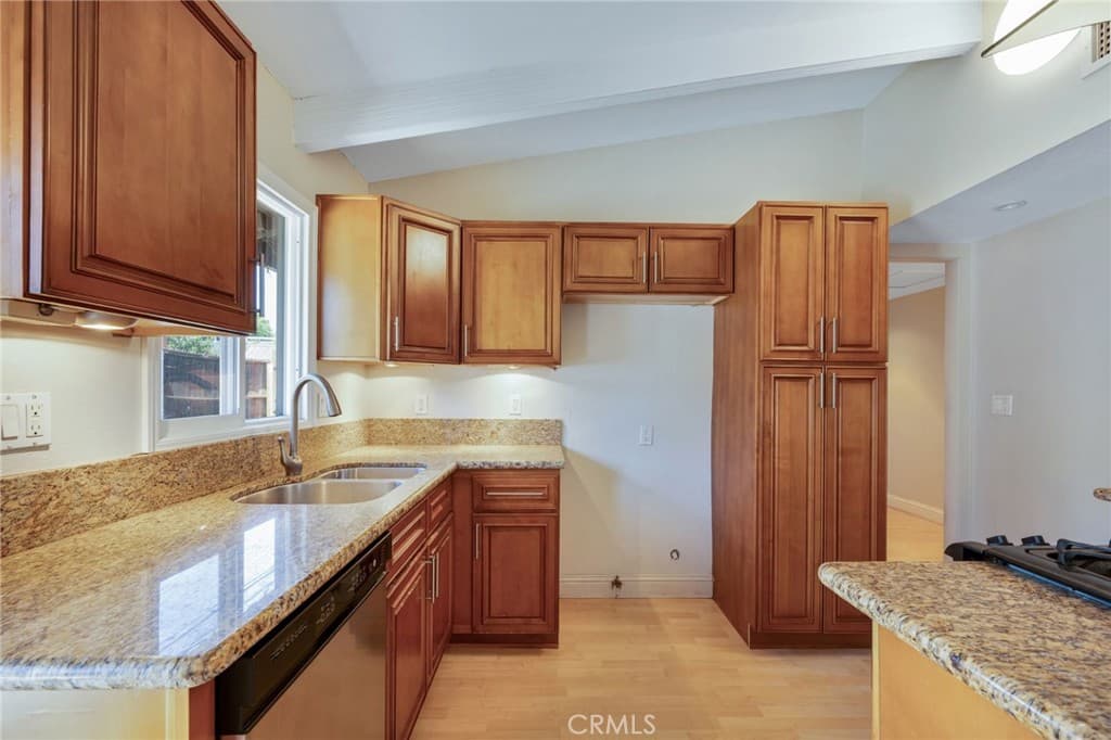 Home at 19079 E Linfield, Glendora — photo 11 of 12