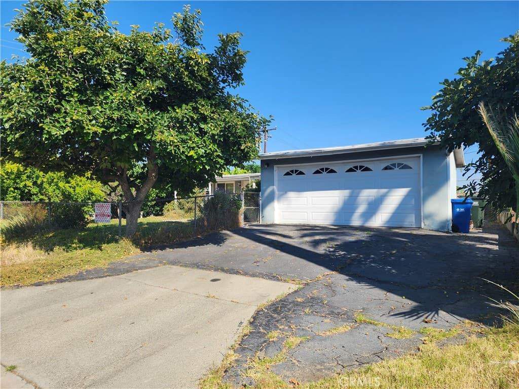 Home at 1551 Lyndhurst, Hacienda Heights — photo 3 of 12