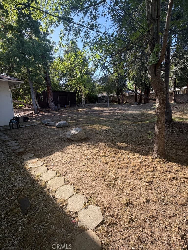 Home at 527 Santa Anita Court, Sierra Madre — photo 3 of 11