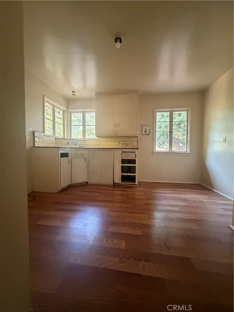 Home at 527 Santa Anita Court, Sierra Madre — photo 6 of 11