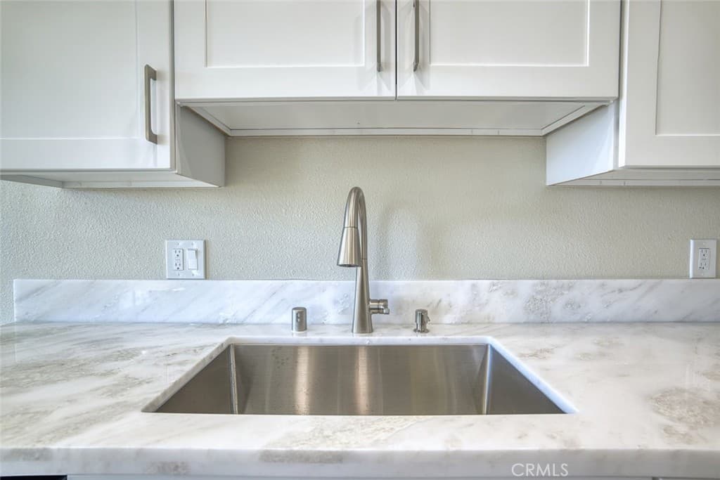 Condo at 830 N Dalton 112, Azusa — photo 11 of 12