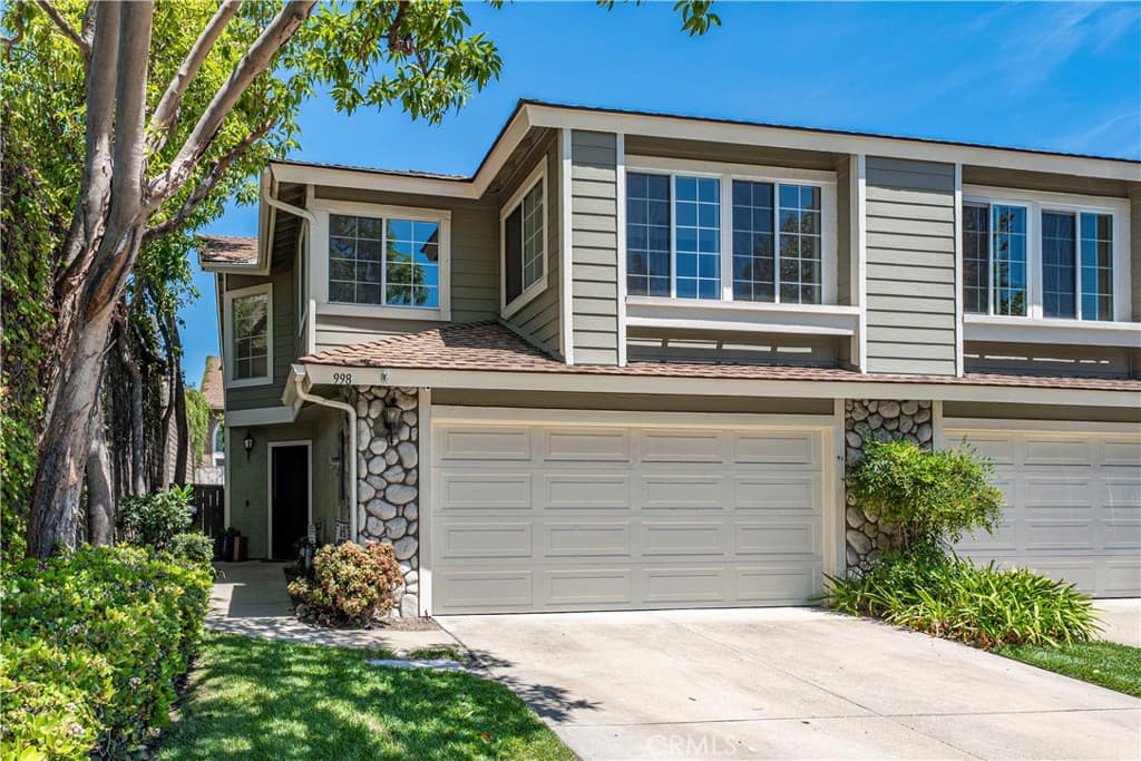 Townhouse at 998 Lotus Circle, San Dimas — photo 1 of 12