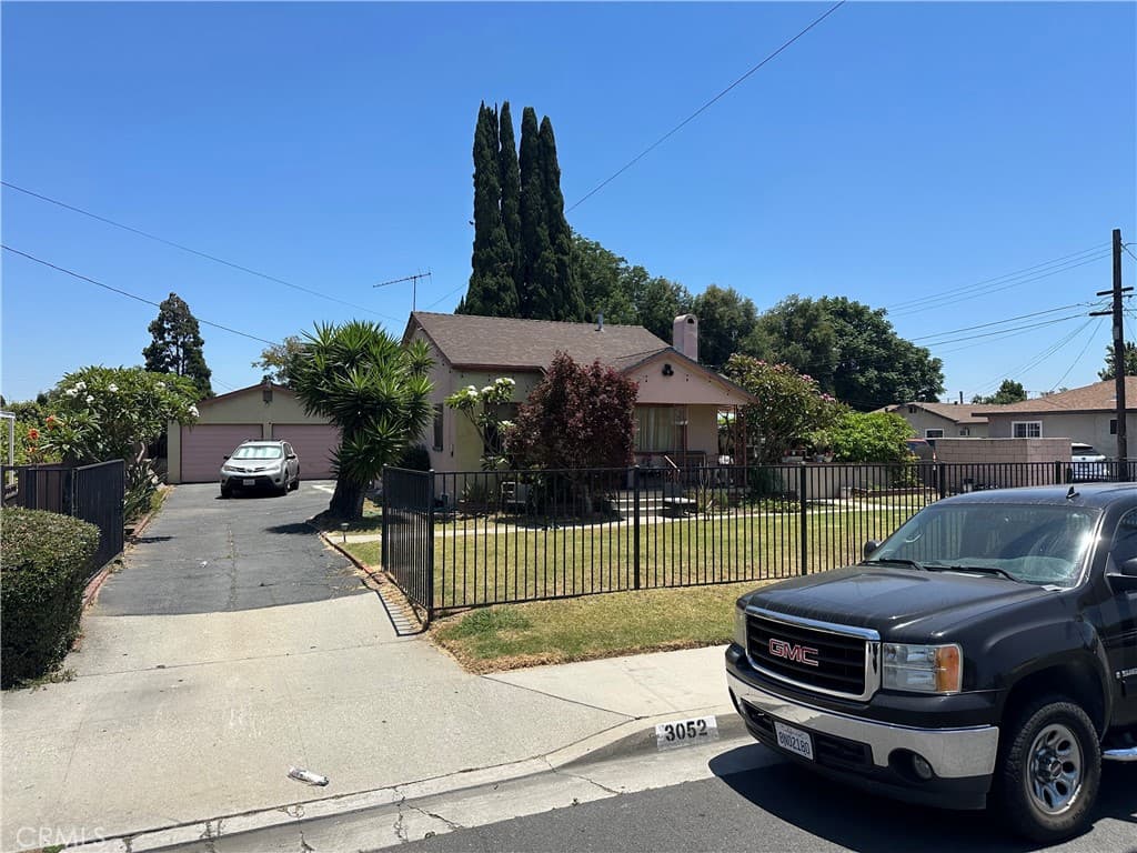 Multi-Family at 3050 Sastre, El Monte — photo 2 of 3