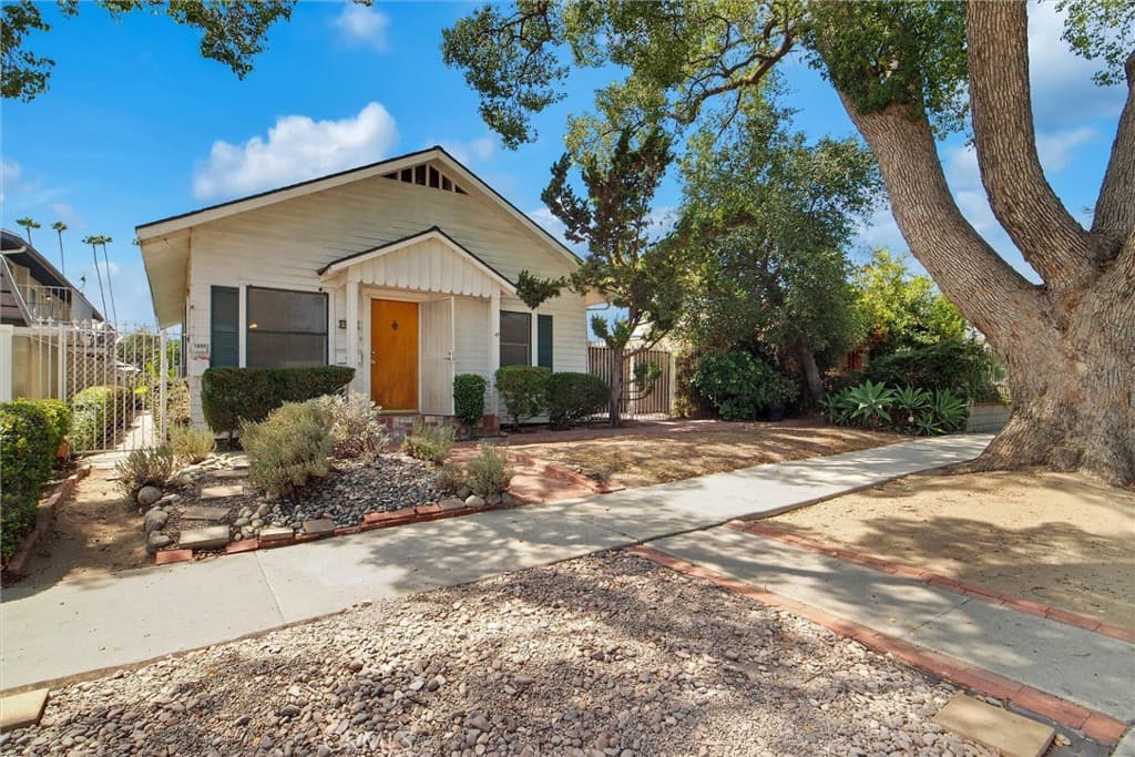 Multi-Family at 1005 N Alameda, Azusa — photo 3 of 12