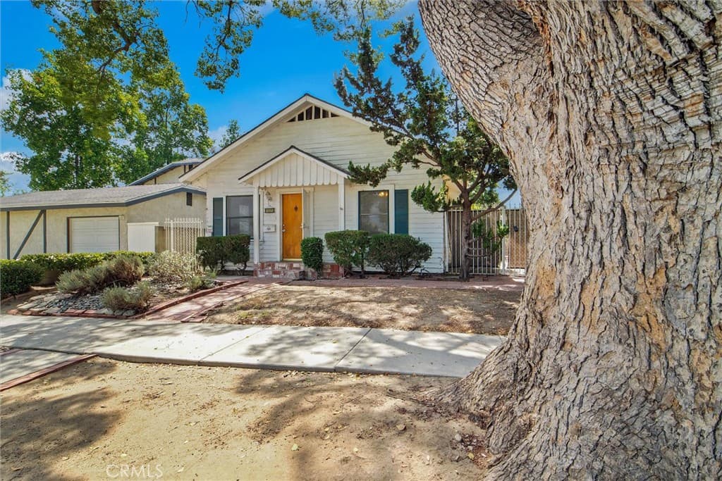 Multi-Family at 1005 N Alameda, Azusa — photo 4 of 12
