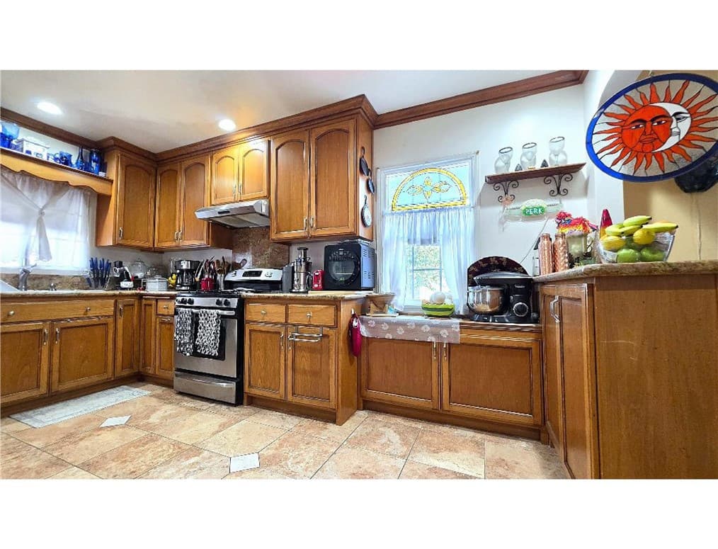 Home at 4902 Doreen, Temple City — photo 2 of 11