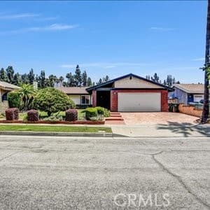 Home at 610 W Edith Ann Drive, Azusa — photo 2 of 12