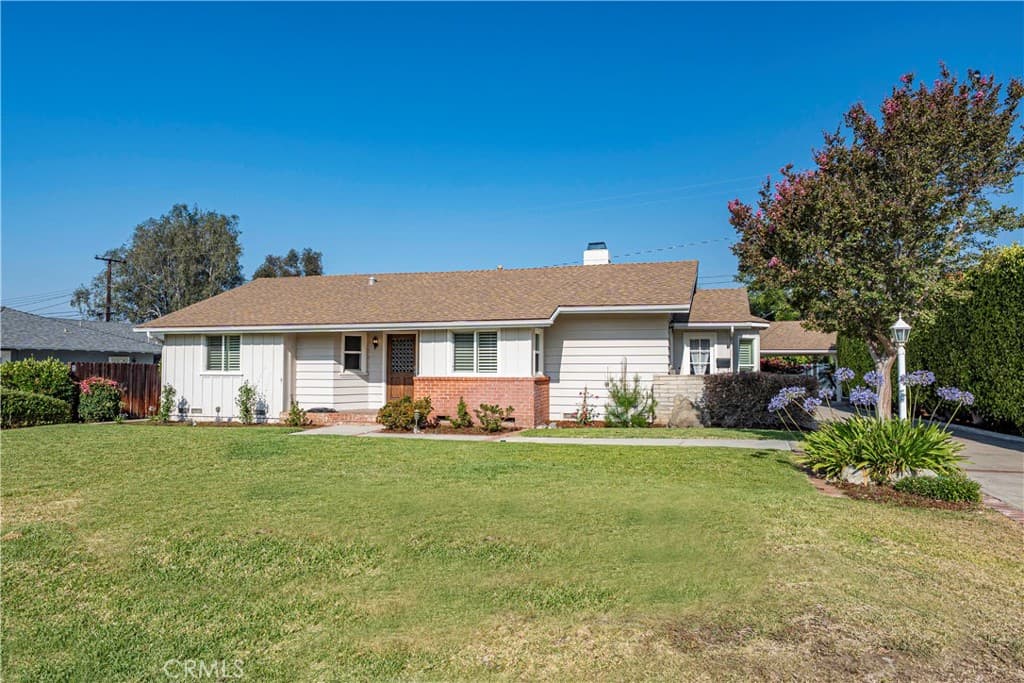Home at 543 Ranch Lane, Glendora — photo 2 of 12