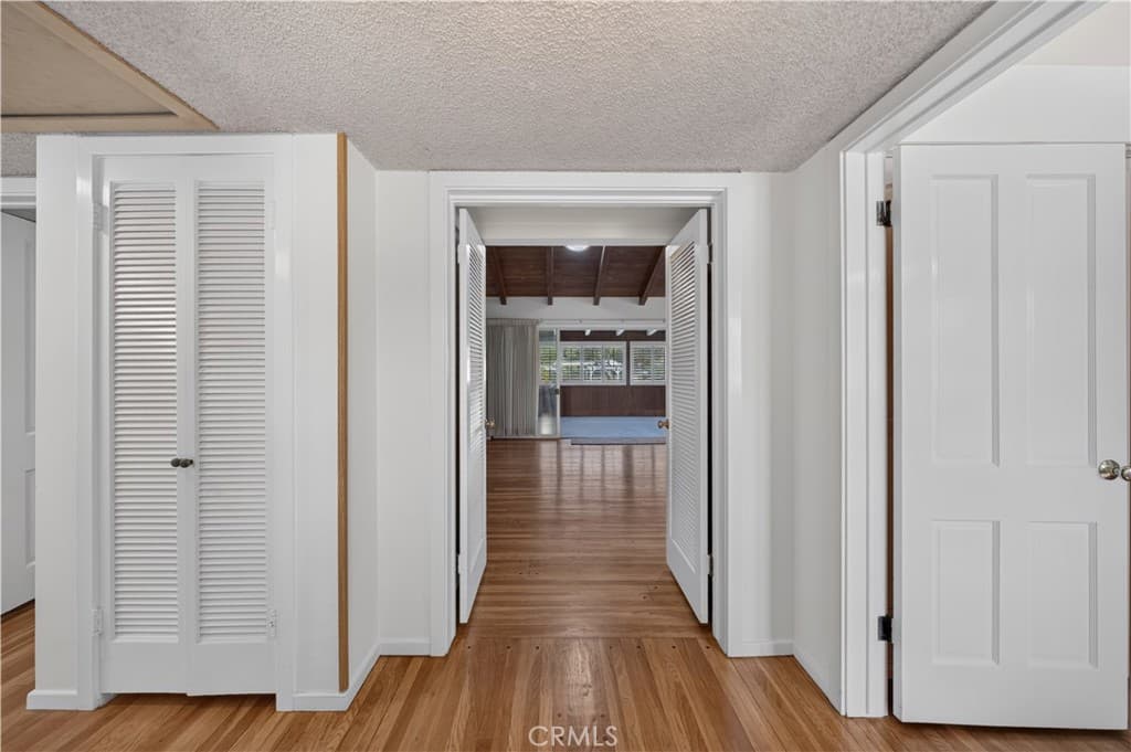 Home at 543 Ranch Lane, Glendora — photo 4 of 12